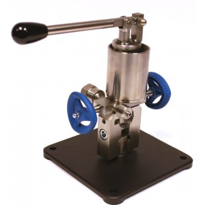 Pump to the PUM series press